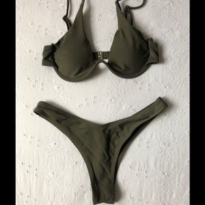 ✨LIKE NEW✨ Zaful Green Cheeky Bikini